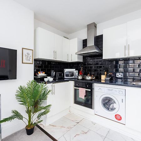 London Bridge 2 Bed Apartment - Sleeps 3 외부 사진